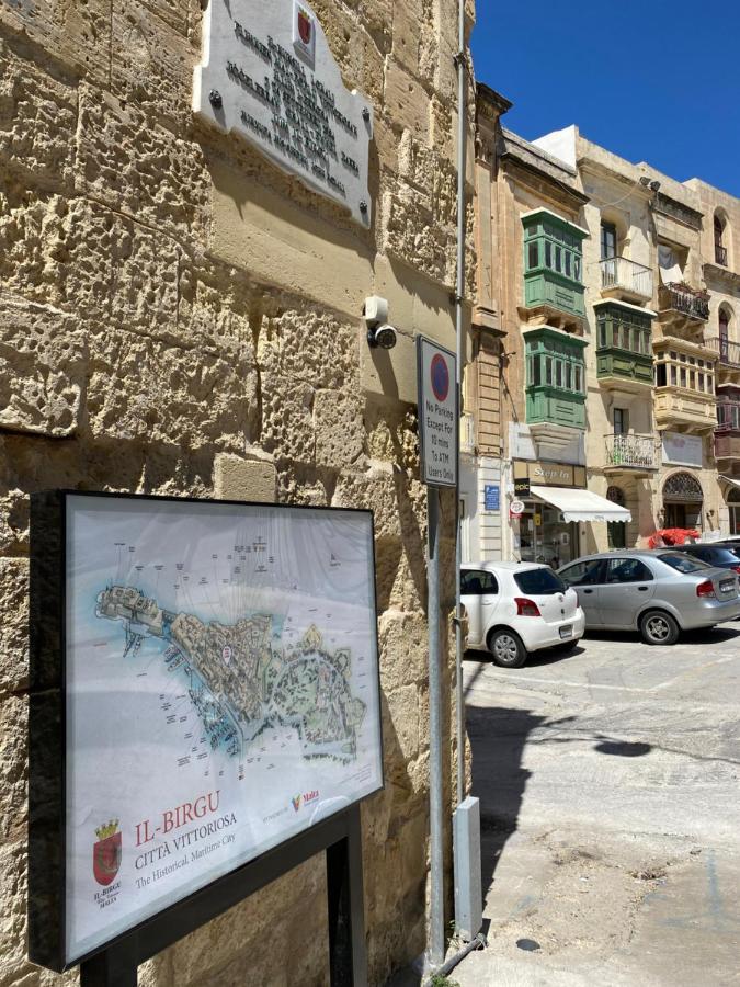 The Knight - Heritage & Art Home At Birgu Square Экстерьер фото