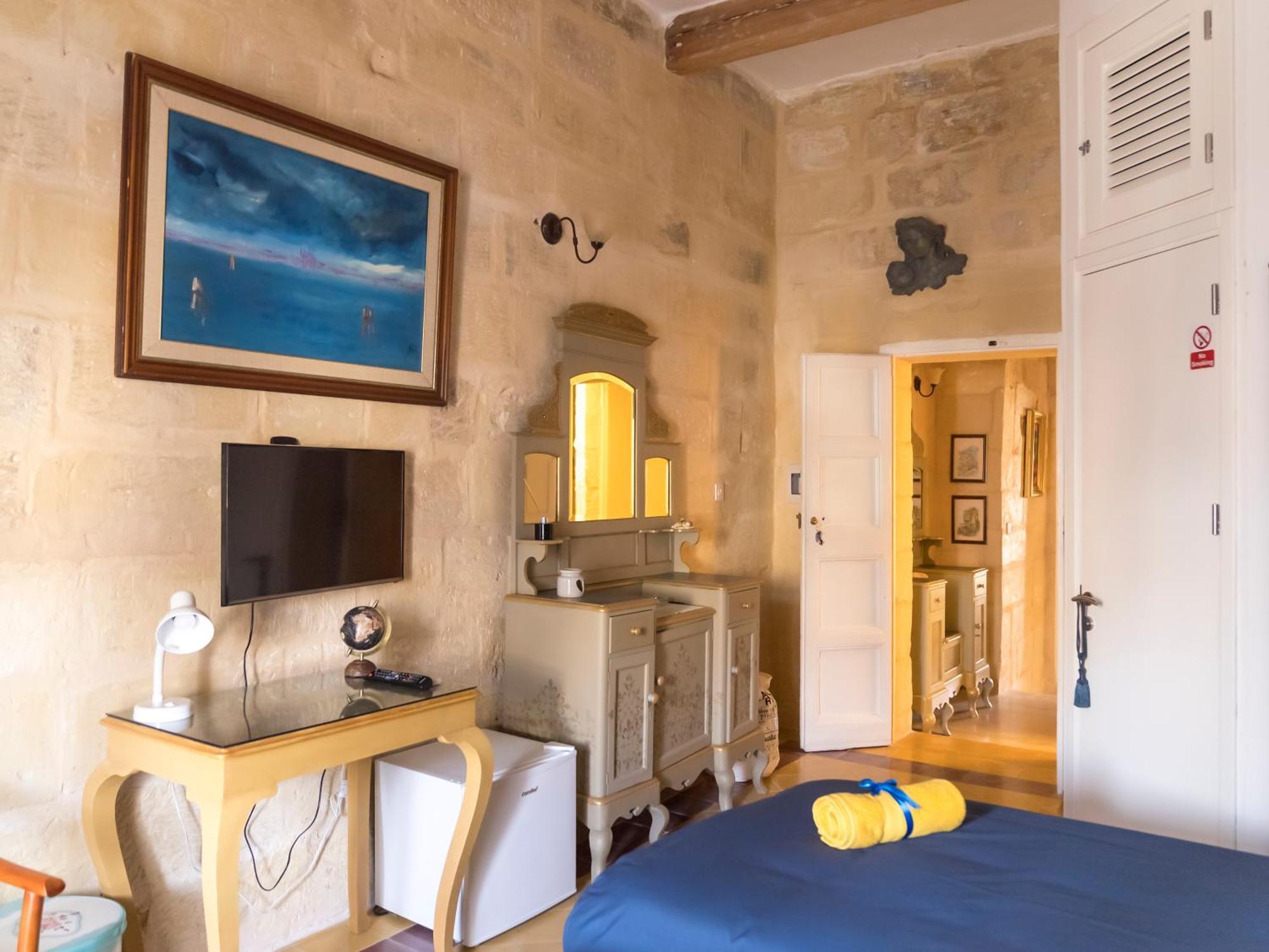 The Knight - Heritage & Art Home At Birgu Square Экстерьер фото