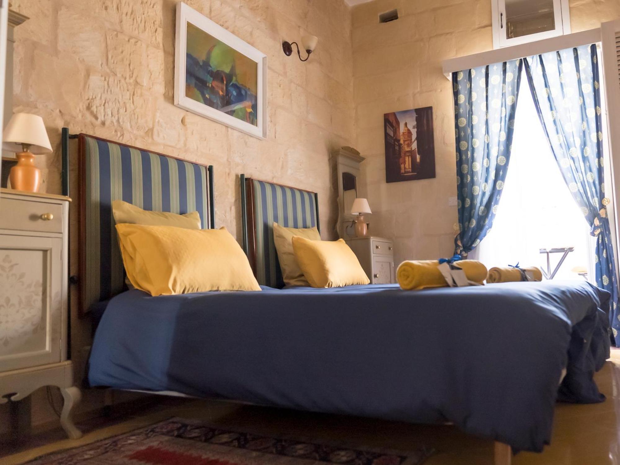 The Knight - Heritage & Art Home At Birgu Square Экстерьер фото