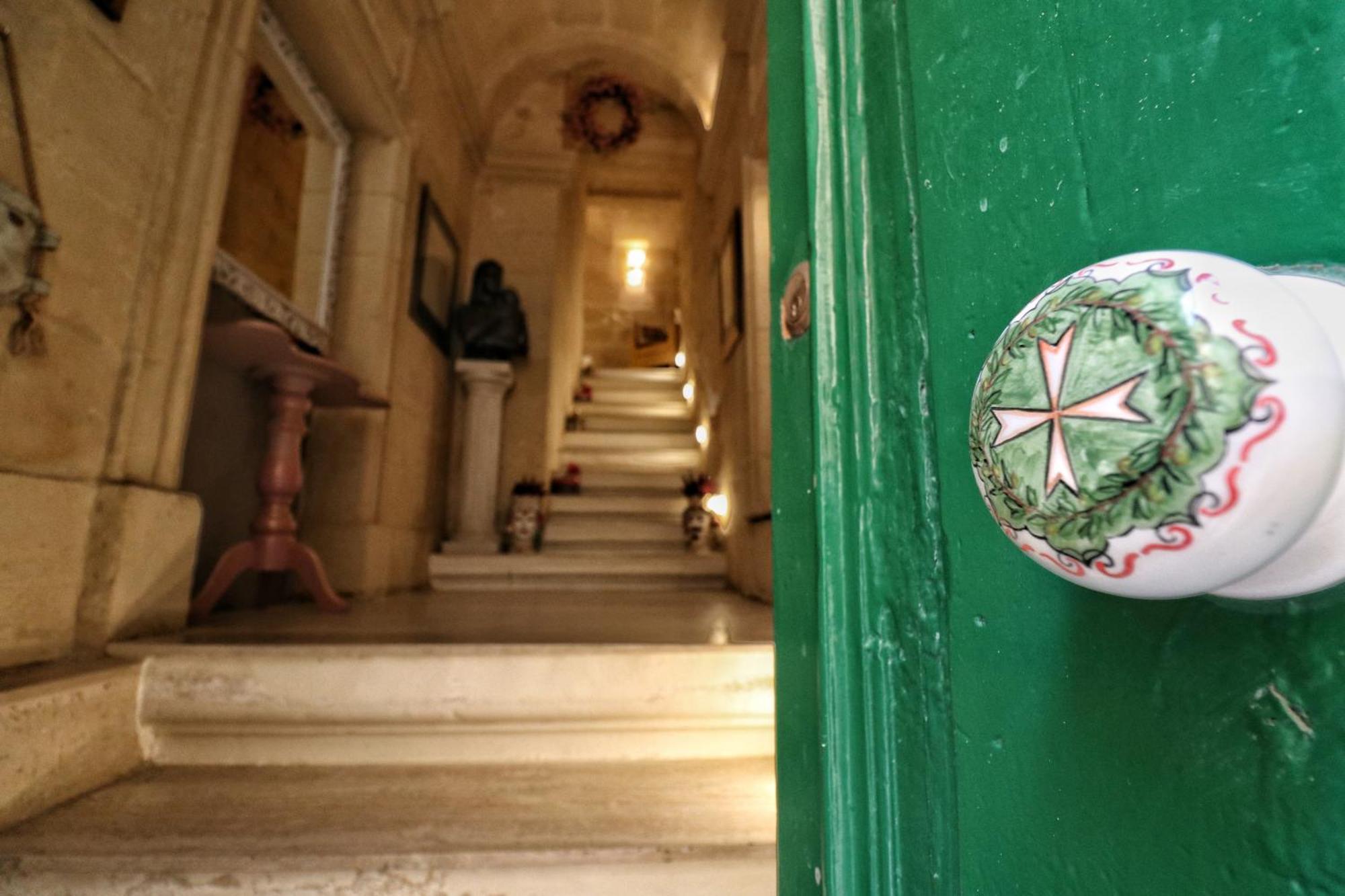 The Knight - Heritage & Art Home At Birgu Square Экстерьер фото