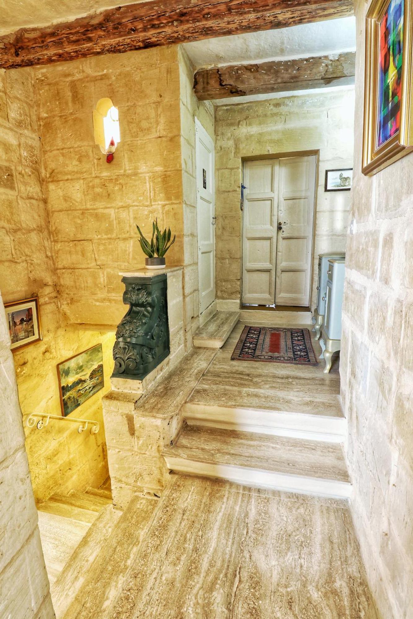 The Knight - Heritage & Art Home At Birgu Square Экстерьер фото