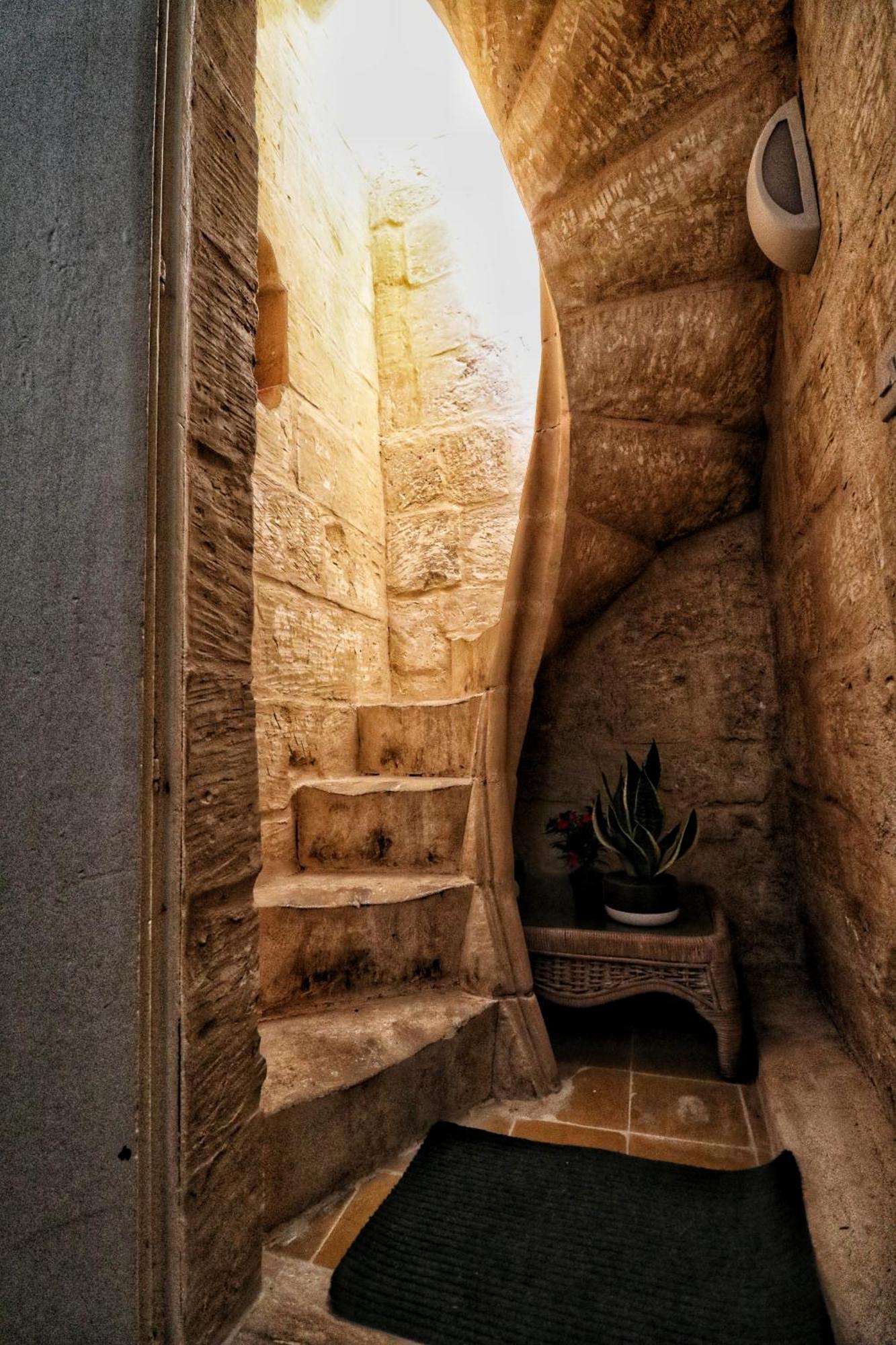 The Knight - Heritage & Art Home At Birgu Square Экстерьер фото