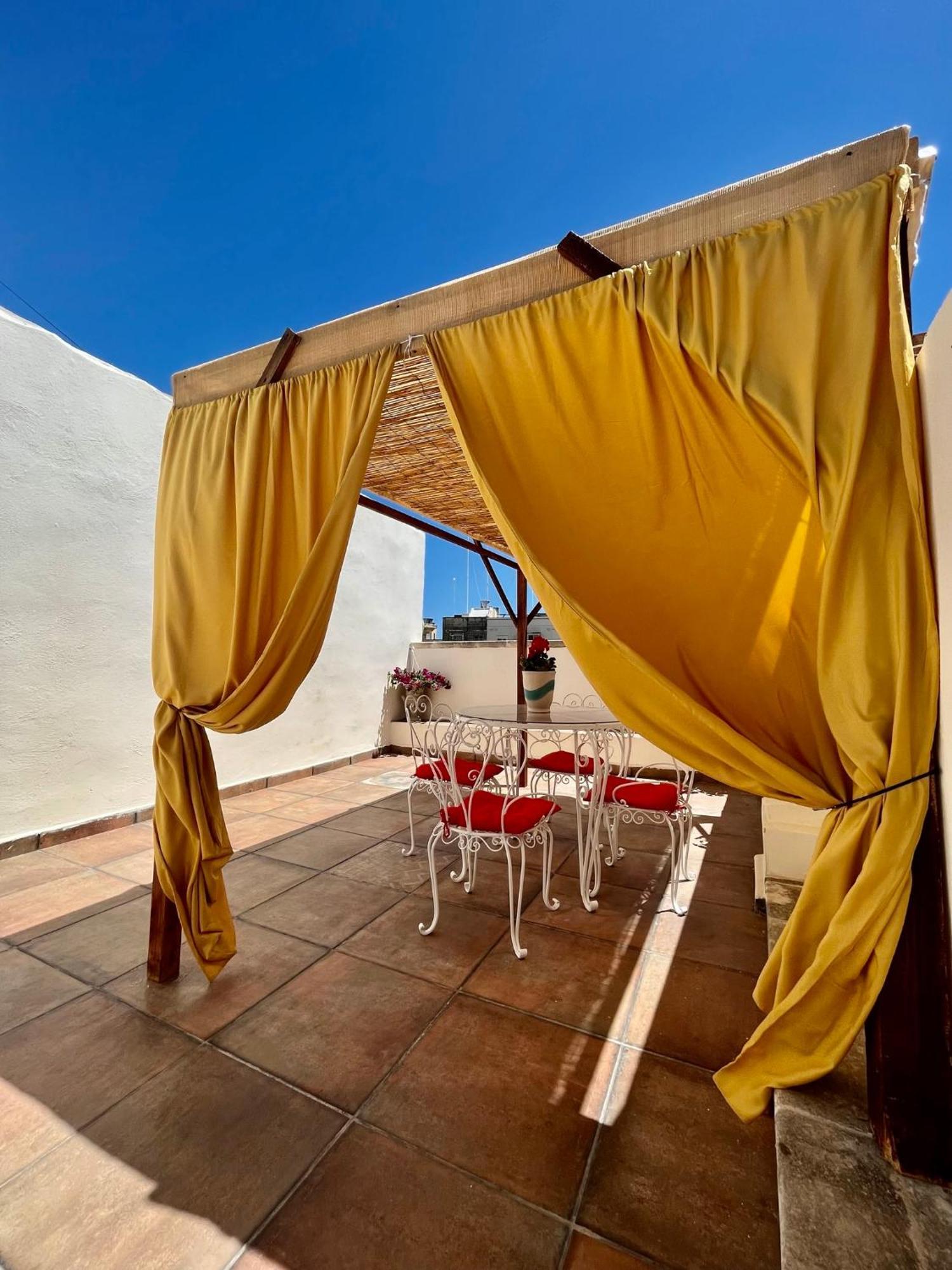 The Knight - Heritage & Art Home At Birgu Square Экстерьер фото