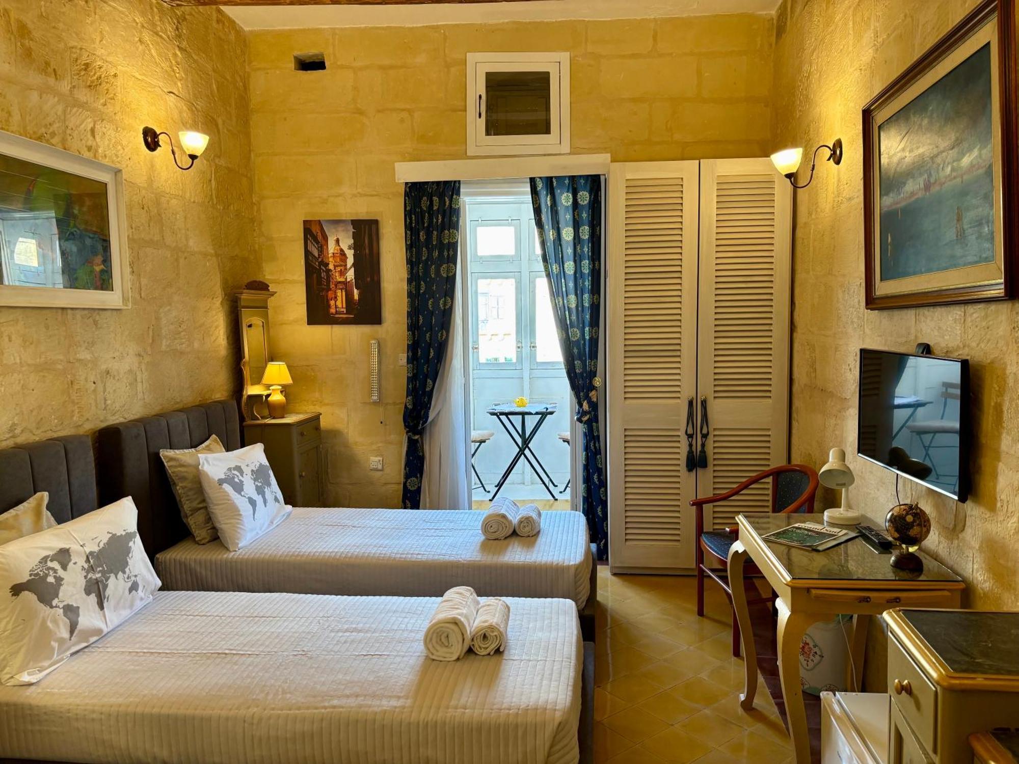 The Knight - Heritage & Art Home At Birgu Square Экстерьер фото